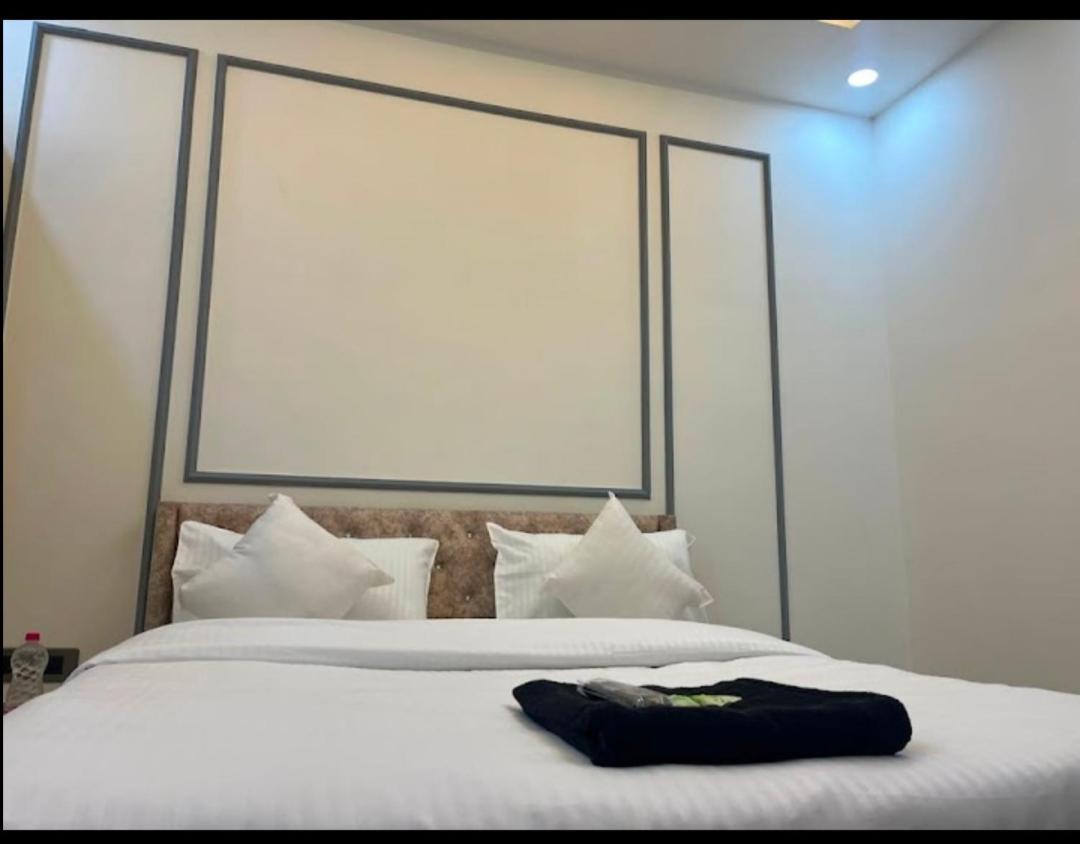 Hotel Neon Tower นิวเดลี ห้อง รูปภาพ